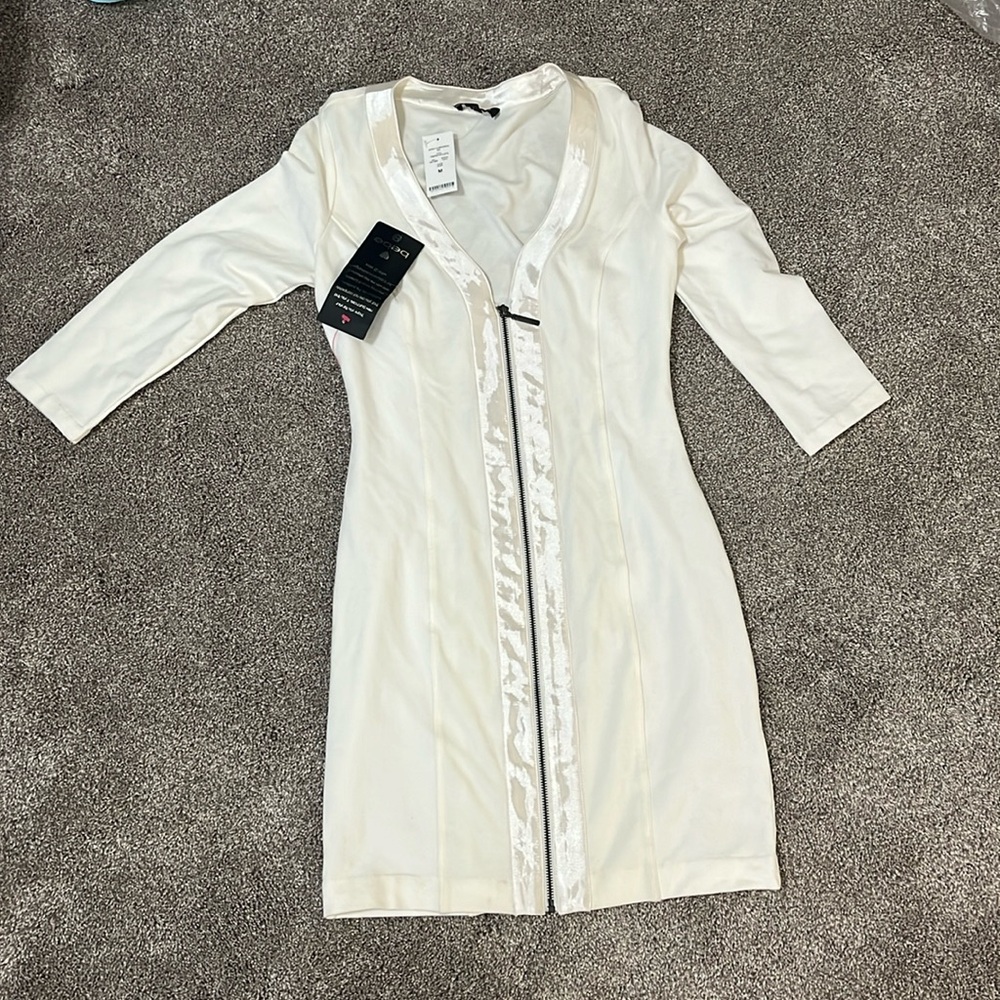 Bebe white long sleeve dress